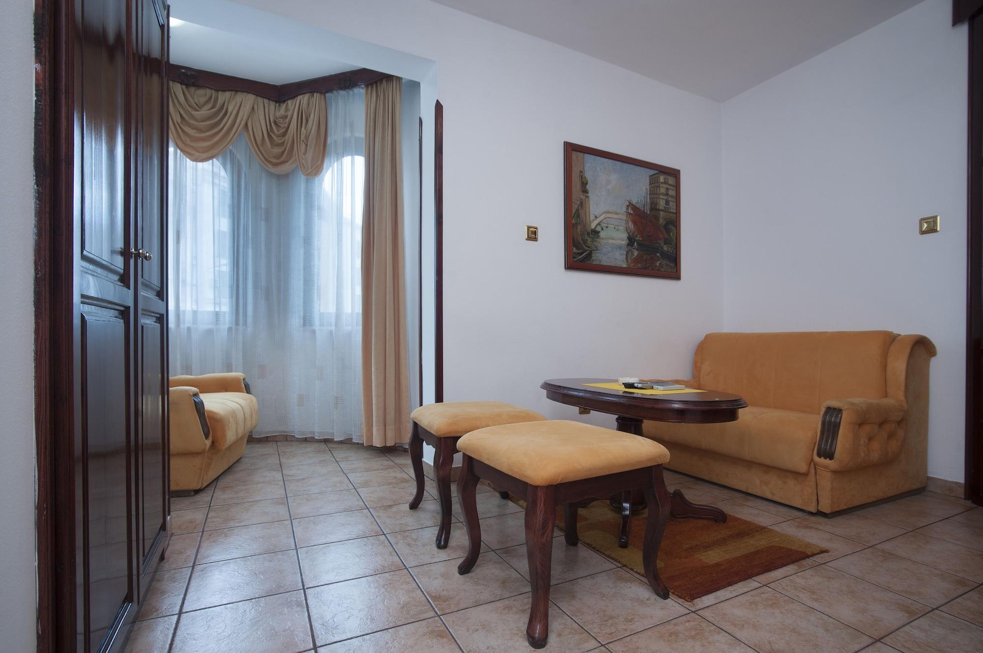 Hotel Vila Lux บุดวา ภายนอก รูปภาพ