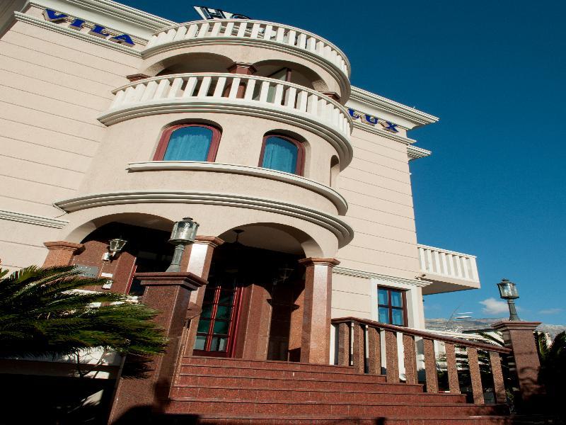 Hotel Vila Lux บุดวา ภายนอก รูปภาพ