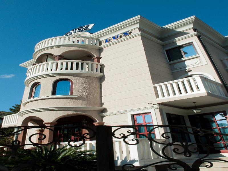Hotel Vila Lux บุดวา ภายนอก รูปภาพ