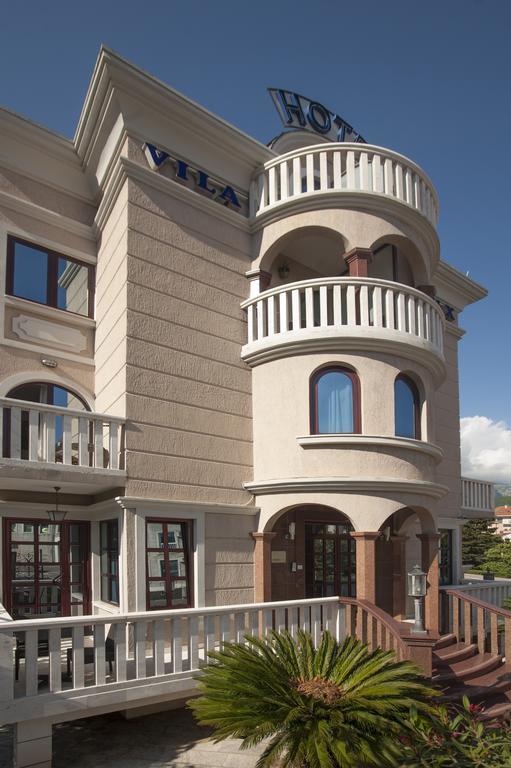 Hotel Vila Lux บุดวา ภายนอก รูปภาพ
